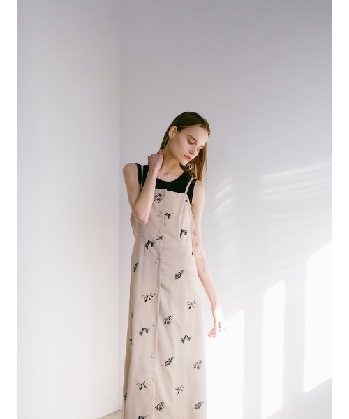 sahara(サハラ)の「【PRE ORDER】Flower Embroidery Dress(ワンピース・レディース・ブラック/ベージュ/ライトグレー・FREE)」の11枚目の写真