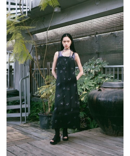 sahara(サハラ)の「【PRE ORDER】Flower Embroidery Dress(ワンピース・レディース・ブラック/ベージュ/ライトグレー・FREE)」の14枚目の写真
