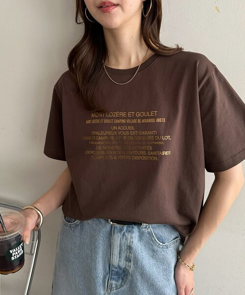 DISCOAT(ディスコート)の「箔プリントTシャツ(Tシャツ/カットソー・レディース・オフホワイト/ライトベージュ/ブラウン・FREE)」の7枚目の写真