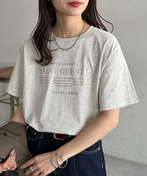 DISCOAT(ディスコート)の「箔プリントTシャツ(Tシャツ/カットソー・レディース・オフホワイト/ライトベージュ/ブラウン・FREE)」の20枚目の写真