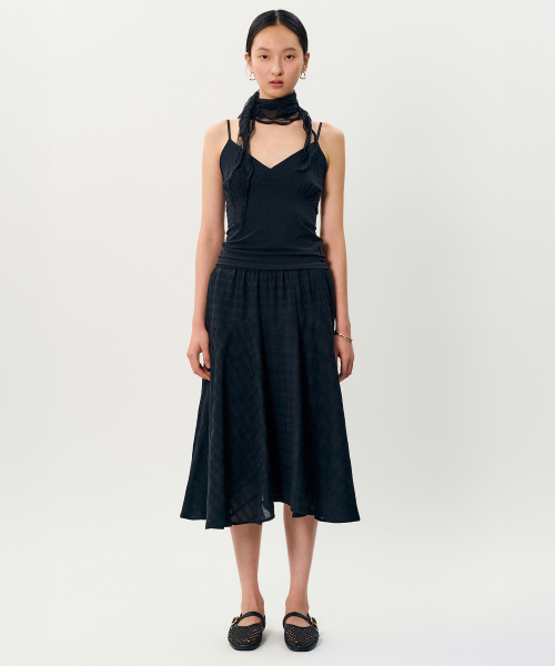 MAYVERU(メイバーユー)の「say sleeveless t-shirt _ Black(Tシャツ/カットソー・レディース・その他・FREE)」の2枚目の写真