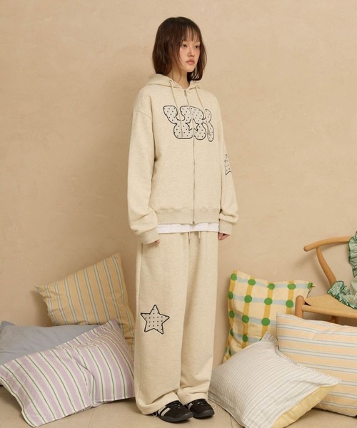 WaiKei（ワイケイ）の「セットアップ着用可能【UNISEX】Wai Kei／アップリケドットパンツ（スウェットパンツ・レディース・ブラック/ナチュラル・MEDIUM/LARGE）」の4枚目の写真