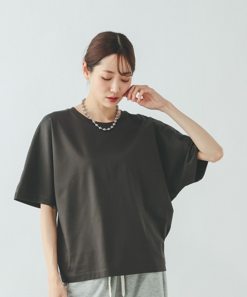 GLOBAL WORK(グローバルワーク)の「リッチクリーン透けにくいドルマンプルオーバー/636794(Tシャツ/カットソー・レディース・ダークグレー/ホワイト/ブラック/ブルー・MEDIUM/SMALL/LARGE)」の16枚目の写真