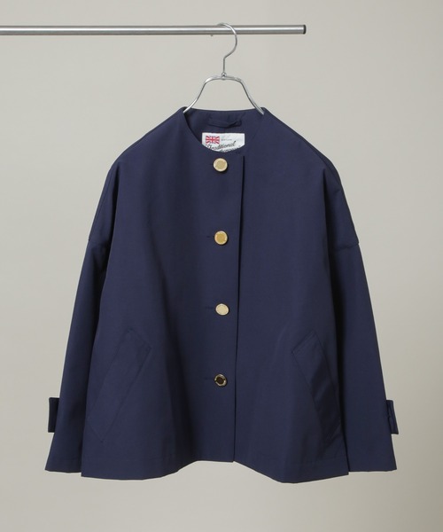Traditional Weatherwear（トラディショナルウェザーウェア）の「Traditional Weatherwear/MALTON N/C SHORT（ノーカラーコート・レディース・ベージュ/ネイビー・32）」の2枚目の写真