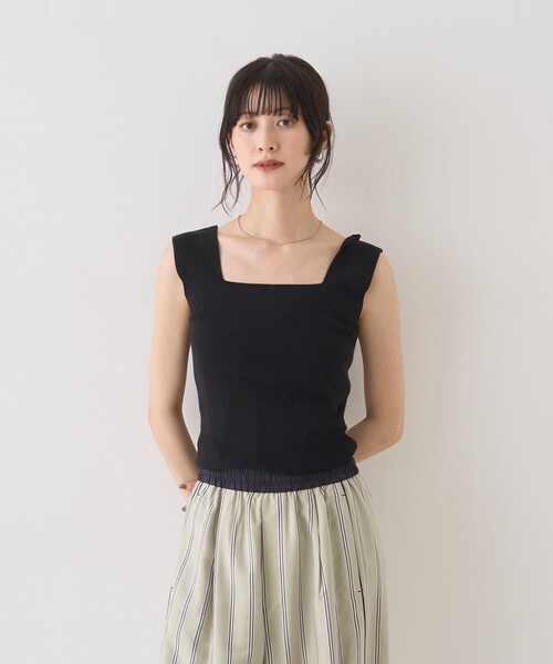 Rouge vif(ルージュヴィフ)の「テンセルコットン総針スクエアネックニットタンク(タンクトップ・レディース・ブラウン/オフホワイト/ブラック・フリー)」の9枚目の写真