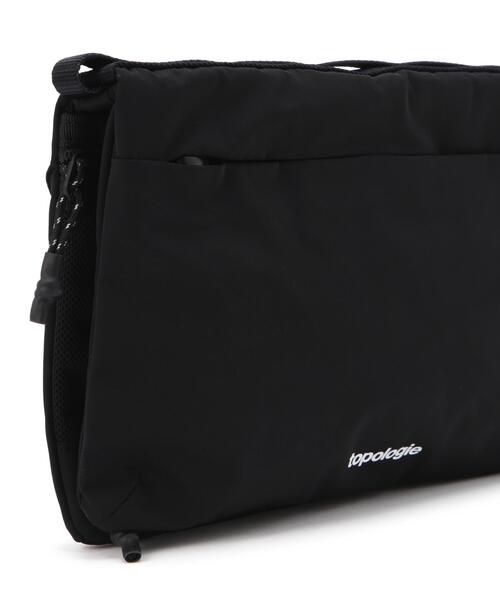 Topologie(トポロジー)の「Topologie/トポロジー Flat Sacoche Small Tech Sateen フラット サコッシュ スモールテックサテン【バッグ単体】(ショルダーバッグ・メンズ・ブラック・F)」の14枚目の写真