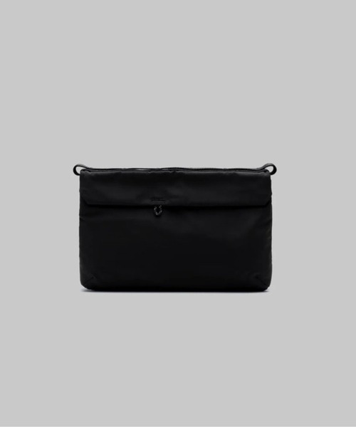 Topologie(トポロジー)の「Topologie/トポロジー Flat Sacoche Small Tech Sateen フラット サコッシュ スモールテックサテン【バッグ単体】(ショルダーバッグ・メンズ・ブラック・F)」の11枚目の写真