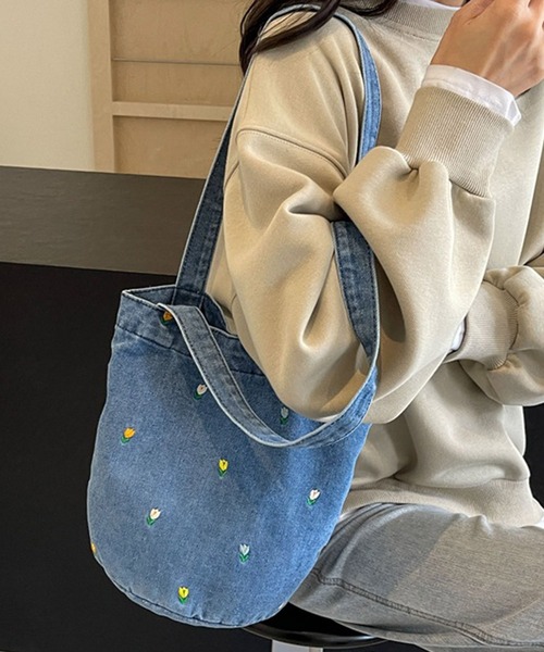by LEGNA(バイレグナ)の「ヴィンテージデニムトートバッグ(トートバッグ・レディース・ライトブルー/ブラック/ダークブルー・FREE)」の15枚目の写真