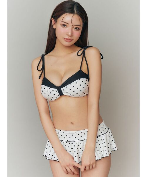 RESEXXY(リゼクシー)の「【swimwear】バイカラービキニ(水着・レディース・ブラウン/ホワイト・FREE)」の13枚目の写真