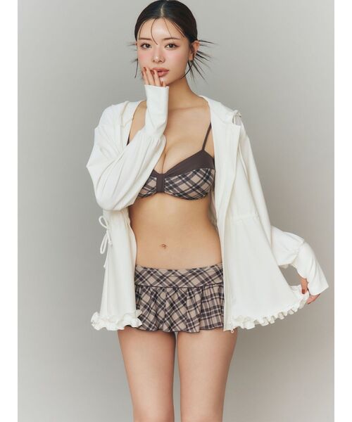 RESEXXY(リゼクシー)の「【swimwear】バイカラービキニ(水着・レディース・ブラウン/ホワイト・FREE)」の3枚目の写真