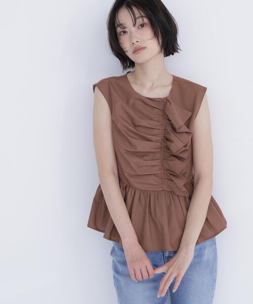 NATURAL BEAUTY BASIC(ナチュラルビューティーベーシック)の「フロントギャザーペプラムブラウス(シャツ/ブラウス・レディース・ブラウン/イエロー/オフホワイト・フリ-)」の3枚目の写真