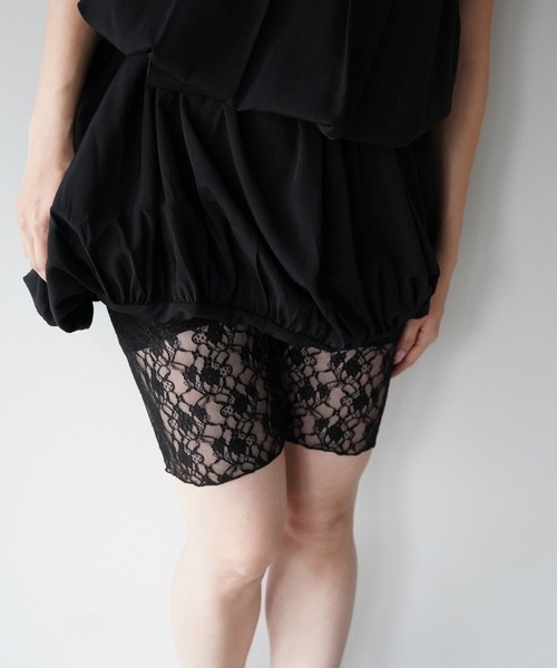 SANSeLF(サンセルフ)の「【SANSeLF】ウエストフリルレースショートパンツ saw26s054(その他パンツ・レディース・オフホワイト/ブラック・FREE)」の6枚目の写真
