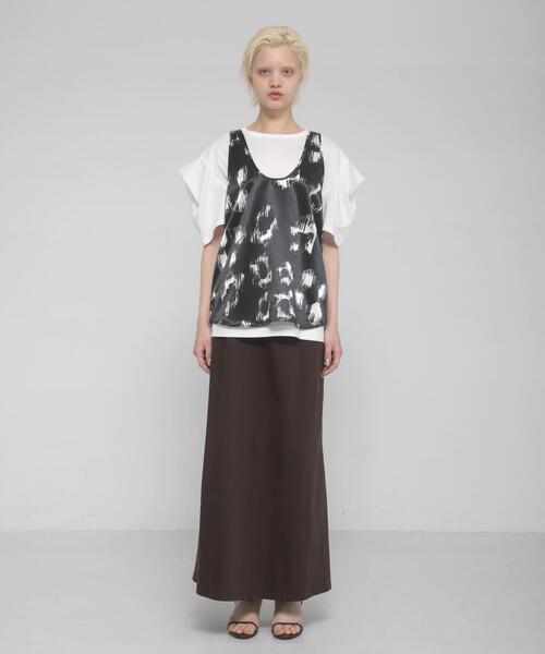 LAATO(ラート)の「tack sleeve tee(Tシャツ/カットソー・レディース・ホワイト/キャメル/ブラック・FREE)」の8枚目の写真