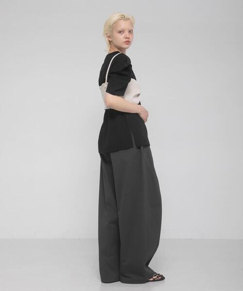 LAATO(ラート)の「tack sleeve tee(Tシャツ/カットソー・レディース・ホワイト/キャメル/ブラック・FREE)」の11枚目の写真