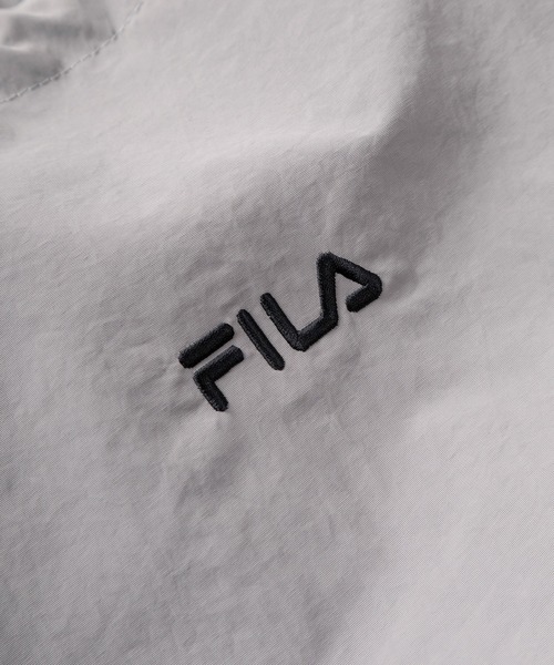 FILA(フィラ)の「【77】【FILA/フィラ】ワンポイントロゴ刺繍 ナイロン ナップサック/ショルダーパッド付/15L(バックパック/リュック・レディース・カーキ/ブラック/ライトグレー・FREE)」の6枚目の写真