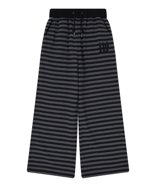 LUVISTRUE（ラヴイズトゥルー）の「SHUGO CHARA! STRIPE SWEATPANTS(BLACK)（スウェットパンツ・レディース・その他・FREE）」の3枚目の写真