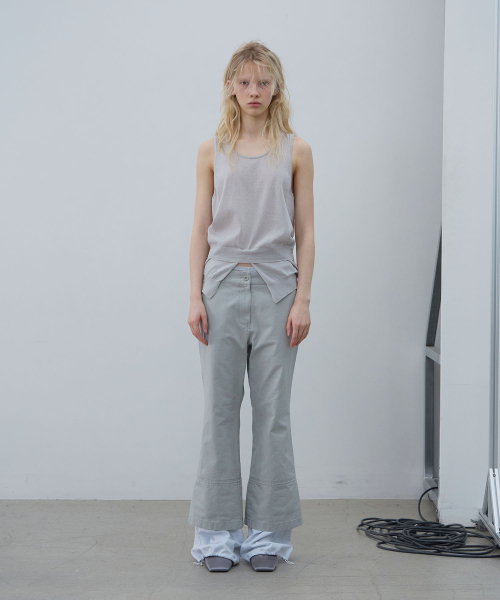 LCDC TM(エルシーディーシーティーエム)の「SHEER KNIT SLEEVELESS TOP (LIGHT GREY)(Tシャツ/カットソー・レディース・その他・OS)」の1枚目の写真
