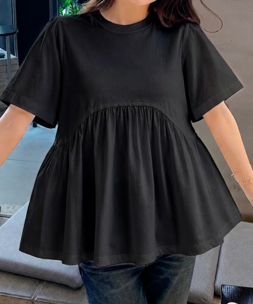 mielu(ミエル)の「ギャザーデザインペプラムトップス(シャツ/ブラウス・レディース・ブラック/ホワイト・LARGE/MEDIUM)」の12枚目の写真