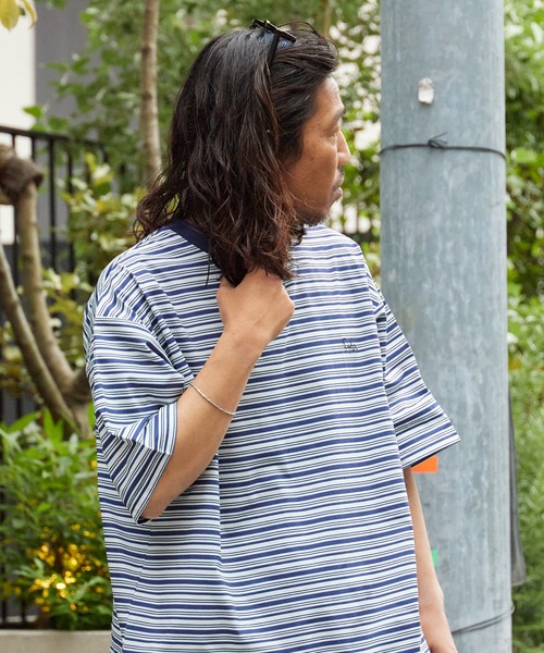 POLeR(ポーラー)の「POLeR/ポーラー 90's STRIPE QUICK DRY TEE 90年代ストライプクイックドライTシャツ 秋 秋服 2026年秋冬(Tシャツ/カットソー・メンズ・ホワイト/チャコール/ベージュ・M/L/XL)」の17枚目の写真