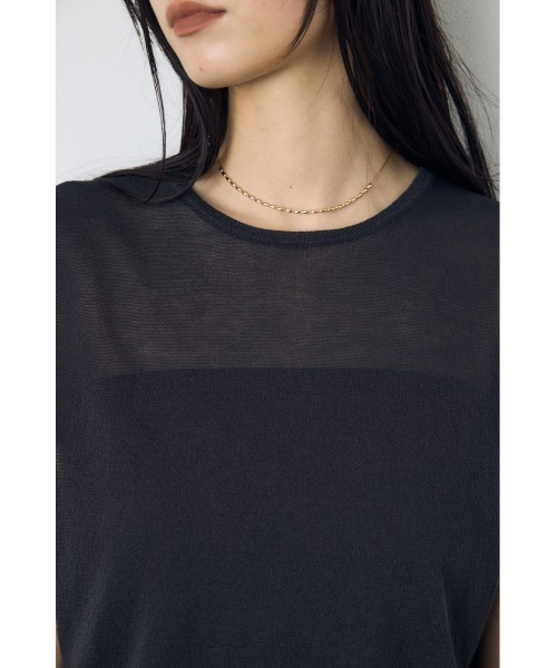 AZUL by moussy(アズールバイマウジー)の「【カップ付き/パッド付き】2点セットノースリーブトップス サマーニット 夏服 春服 秋服 ベアトップス ビスチェ(ニット/セーター・レディース・ライトグレー/レッド/ライトブラック/ベージュ・FREE)」の5枚目の写真