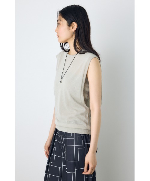 AZUL by moussy(アズールバイマウジー)の「【カップ付き/パッド付き】2点セットノースリーブトップス サマーニット 夏服 春服 秋服 ベアトップス ビスチェ(ニット/セーター・レディース・ライトグレー/レッド/ライトブラック/ベージュ・FREE)」の16枚目の写真