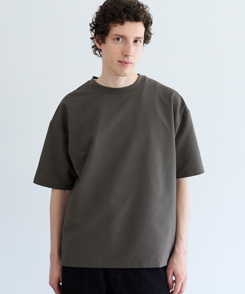 coca(coca)(コカ)の「シアサッカー半袖トップス(Tシャツ/カットソー・メンズ・カーキ/ブラック・L/XL/M)」の2枚目の写真