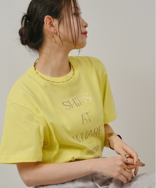 palm RICHE(ポームリシュ)の「箔ロゴプリントT(Tシャツ/カットソー・レディース・ブラック/ライトイエロー/オフホワイト・M)」の9枚目の写真