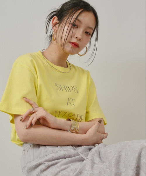 palm RICHE(ポームリシュ)の「箔ロゴプリントT(Tシャツ/カットソー・レディース・ブラック/ライトイエロー/オフホワイト・M)」の10枚目の写真
