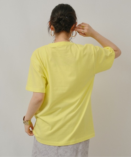 palm RICHE(ポームリシュ)の「箔ロゴプリントT(Tシャツ/カットソー・レディース・ブラック/ライトイエロー/オフホワイト・M)」の16枚目の写真