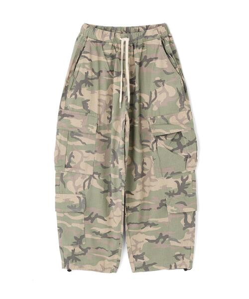 Torenia(トレニア)の「Torenia/トレニア/Camo Wide Pants(カーゴパンツ・レディース・その他2・F)」の1枚目の写真