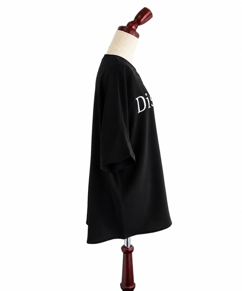 itto...(イット)の「【接触冷感&UVカット】ひんやりさらさらジョーゼットゆったりロゴTシャツ(Tシャツ/カットソー・レディース・グレー/ブラック/オフホワイト・FREE)」の5枚目の写真