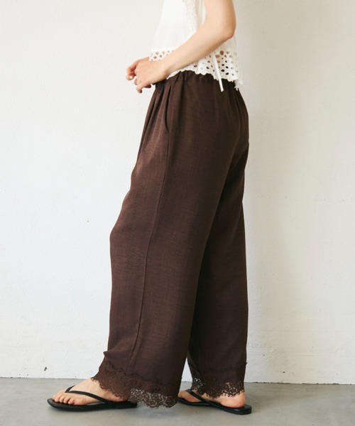 Trish(トリッシュ)の「麻調レースヘムパンツ(その他パンツ・レディース・ブラウン/アイボリー・SMALL/MEDIUM)」の19枚目の写真