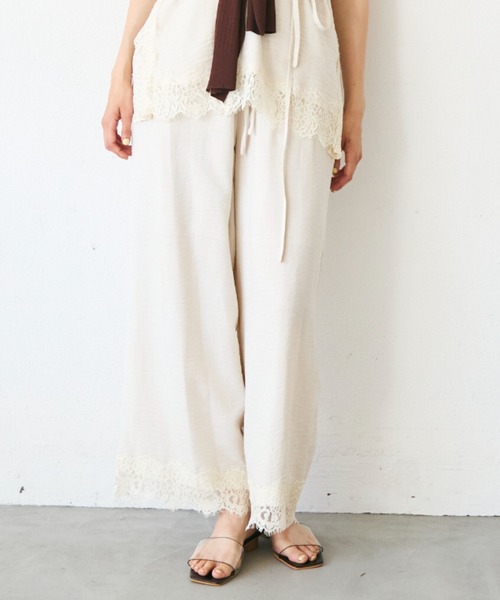 Trish(トリッシュ)の「麻調レースヘムパンツ(その他パンツ・レディース・ブラウン/アイボリー・SMALL/MEDIUM)」の5枚目の写真