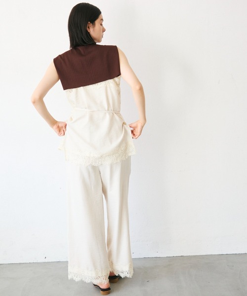 Trish(トリッシュ)の「麻調レースヘムパンツ(その他パンツ・レディース・ブラウン/アイボリー・SMALL/MEDIUM)」の12枚目の写真