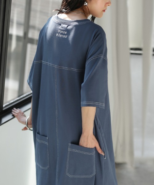 HUG.U(ハグユー)の「後ろ刺繍ロゴ ステッチTシャツワンピース(ワンピース・レディース・ダークグレー/グレイッシュブルー/ブラック/ライトグレー/レッド・FREE)」の5枚目の写真