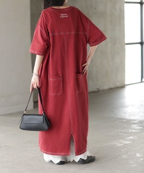 HUG.U(ハグユー)の「後ろ刺繍ロゴ ステッチTシャツワンピース(ワンピース・レディース・ダークグレー/グレイッシュブルー/ブラック/ライトグレー/レッド・FREE)」の7枚目の写真