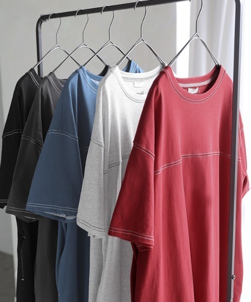 HUG.U(ハグユー)の「後ろ刺繍ロゴ ステッチTシャツワンピース(ワンピース・レディース・ダークグレー/グレイッシュブルー/ブラック/ライトグレー/レッド・FREE)」の14枚目の写真