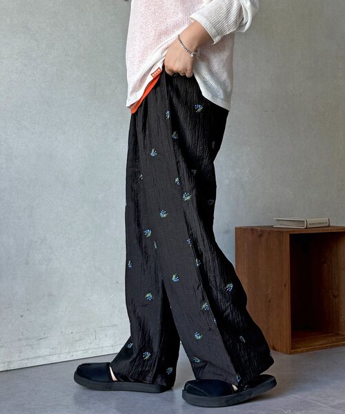 CPCM(シーピーシーエム)の「シアー花柄刺繍パンツ(その他パンツ・レディース・ブラック/アイボリー・FREE)」の19枚目の写真