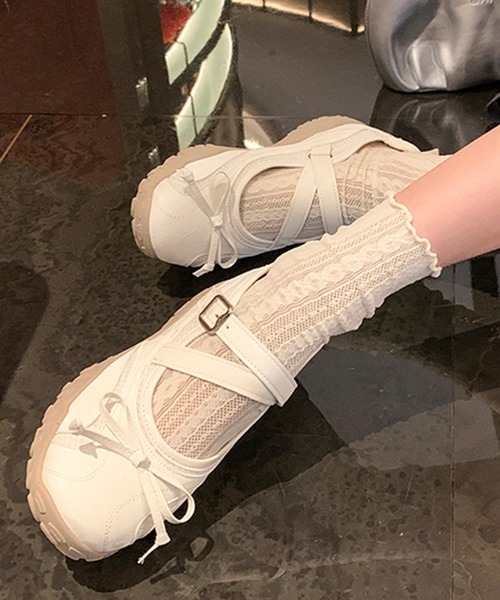 Lace Ladies(レースレディース)の「ラウンドトゥ リボン ベルト ストラップ付き スニーカー(スニーカー・レディース・グレー/アイボリー・24.5cm/25cm/23cm/22.5cm/23.5cm/24cm)」の17枚目の写真