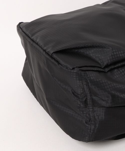 Kanana project(カナナプロジェクト)の「カナナプロジェクトコレクション リュックサック 12L エールd 15604(バックパック/リュック・レディース・ブラック/ピンク/ベージュ・FREE)」の5枚目の写真