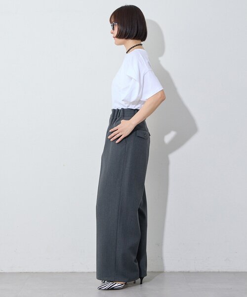 Whim Gazette（ウィムガゼット）の「【GEMINI】変形カットソー（Tシャツ/カットソー・レディース・ブラック/グレー/オフホワイト・FREE）」の6枚目の写真