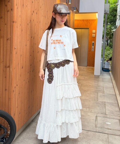 w closet(ダブルクローゼット)の「ピグメントプリントTシャツ 夏服(Tシャツ/カットソー・レディース・レッド/ブルー/ネイビー/オフホワイト・FREE)」の8枚目の写真
