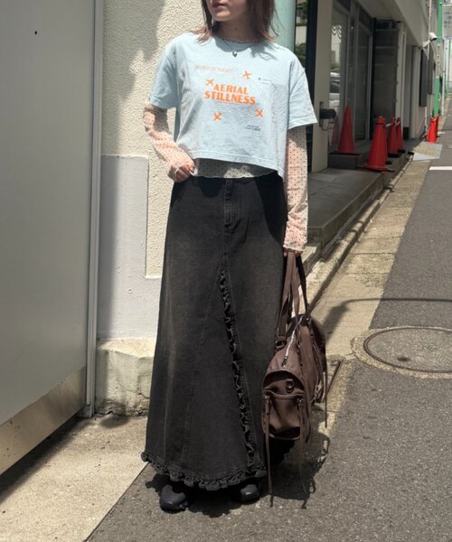 w closet(ダブルクローゼット)の「ピグメントプリントTシャツ 夏服(Tシャツ/カットソー・レディース・レッド/ブルー/ネイビー/オフホワイト・FREE)」の17枚目の写真