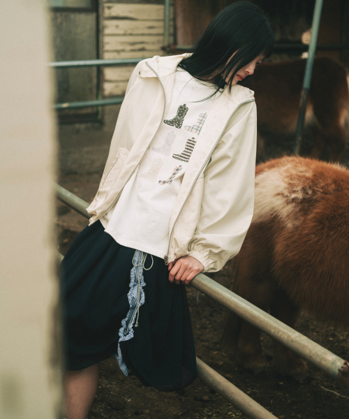 OHESHIO（オヘシオ）の「DRAWSTRING SHIRRING SKIRT, NAVY（スカート・レディース・その他・FREE）」の3枚目の写真