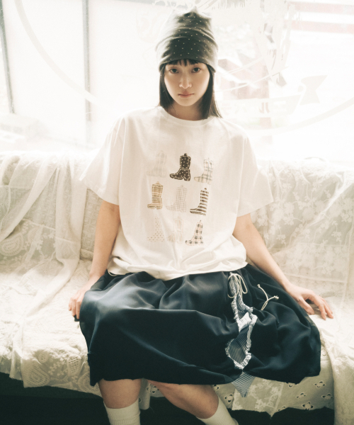OHESHIO（オヘシオ）の「DRAWSTRING SHIRRING SKIRT, NAVY（スカート・レディース・その他・FREE）」の5枚目の写真