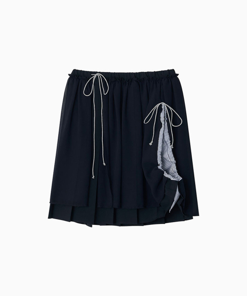 OHESHIO（オヘシオ）の「DRAWSTRING SHIRRING SKIRT, NAVY（スカート・レディース・その他・FREE）」の8枚目の写真