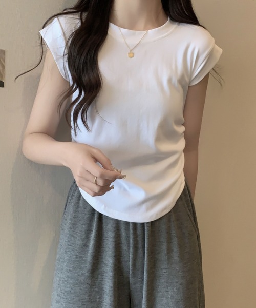 2ly2(トゥーリートゥー)の「サイドギャザーデザインフレンチスリーブトップス レディース カットソー(Tシャツ/カットソー・レディース・ダークグレー/キャメル/ホワイト/ブラック・FREE)」の22枚目の写真