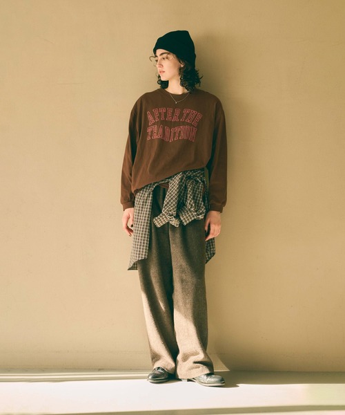kha:ki(カーキ)の「「KHA:KI / カーキ」L/S TEE -WARPED COLLEGE-(Tシャツ/カットソー・レディース・ネイビー/ホワイト/ブラウン・FREE)」の4枚目の写真