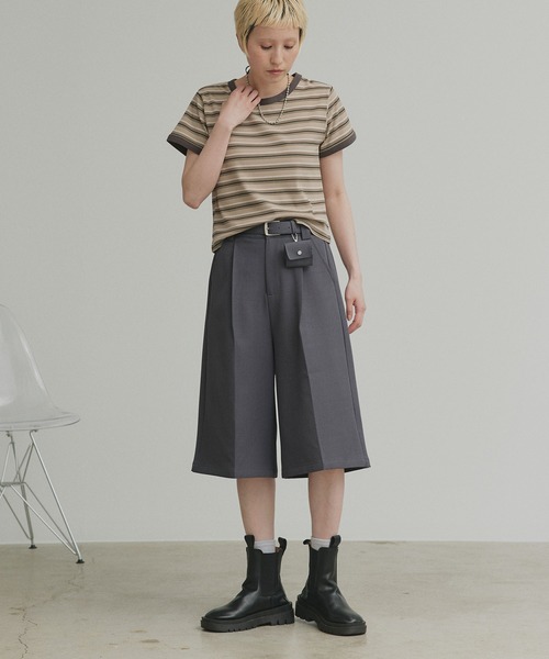 ad thie(アドティエ)の「ベルト ミニ ポーチ付き タックバミューダパンツ(その他パンツ・レディース・ブラック/ライトブラウン/アイボリー/グレー・FREE)」の6枚目の写真