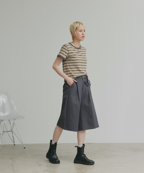 ad thie(アドティエ)の「ベルト ミニ ポーチ付き タックバミューダパンツ(その他パンツ・レディース・ブラック/ライトブラウン/アイボリー/グレー・FREE)」の7枚目の写真
